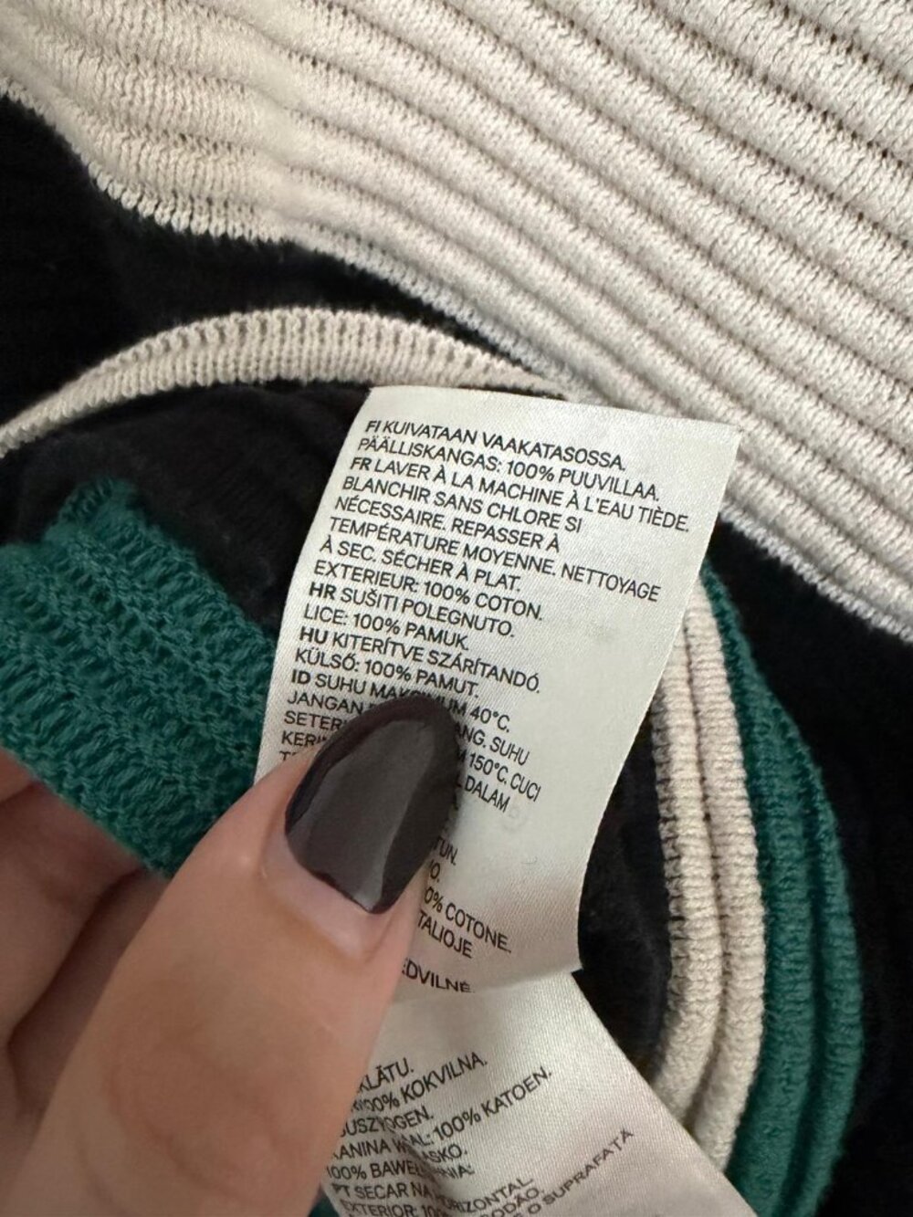 H&M Sweater - Picture 5 of 6